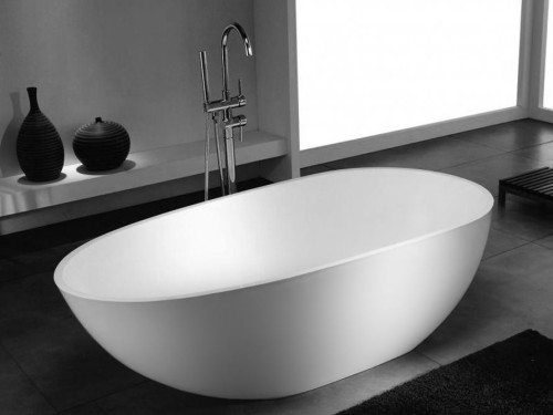 luino freestanding bathtub